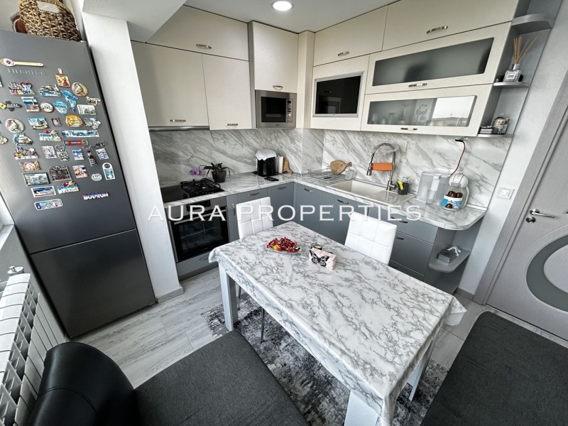 Продава  2-стаен град Разград , Орел , 58 кв.м | 17690628 - изображение [6]