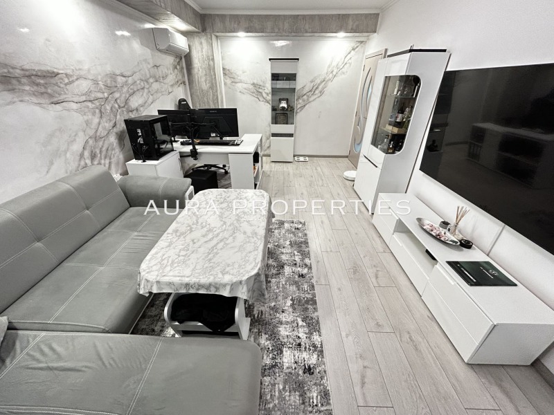 Продава  2-стаен град Разград , Орел , 58 кв.м | 17690628 - изображение [2]