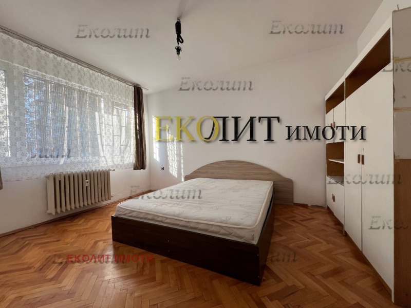 Продава 3-СТАЕН, гр. София, Изток, снимка 1 - Aпартаменти - 49368838