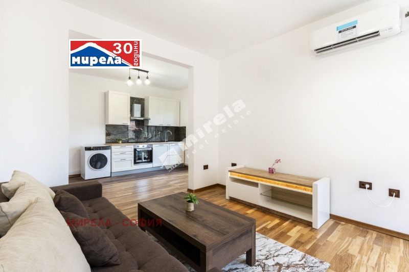 Na prodej  2 ložnice Sofia , Centar , 75 m2 | 11633198 - obraz [2]