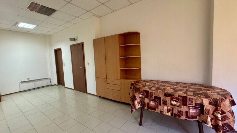 À vendre  Bureau Dobritch , Tsentar , 58 m² | 13656941 - image [2]