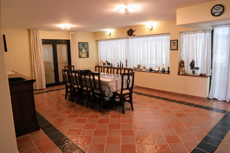 Te koop  Huis Sofia , Gorna banja , 1100 m² | 32882557 - afbeelding [7]