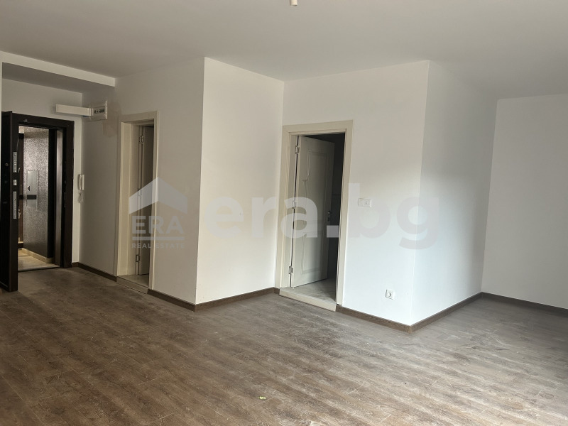 Продава БИЗНЕС ИМОТ, гр. Варна, Левски 1, снимка 2 - Други - 51910950