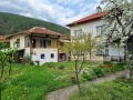 Продава КЪЩА, област София, с. Врачеш • 290000 € / 567190.70 лв. • 37287467 4