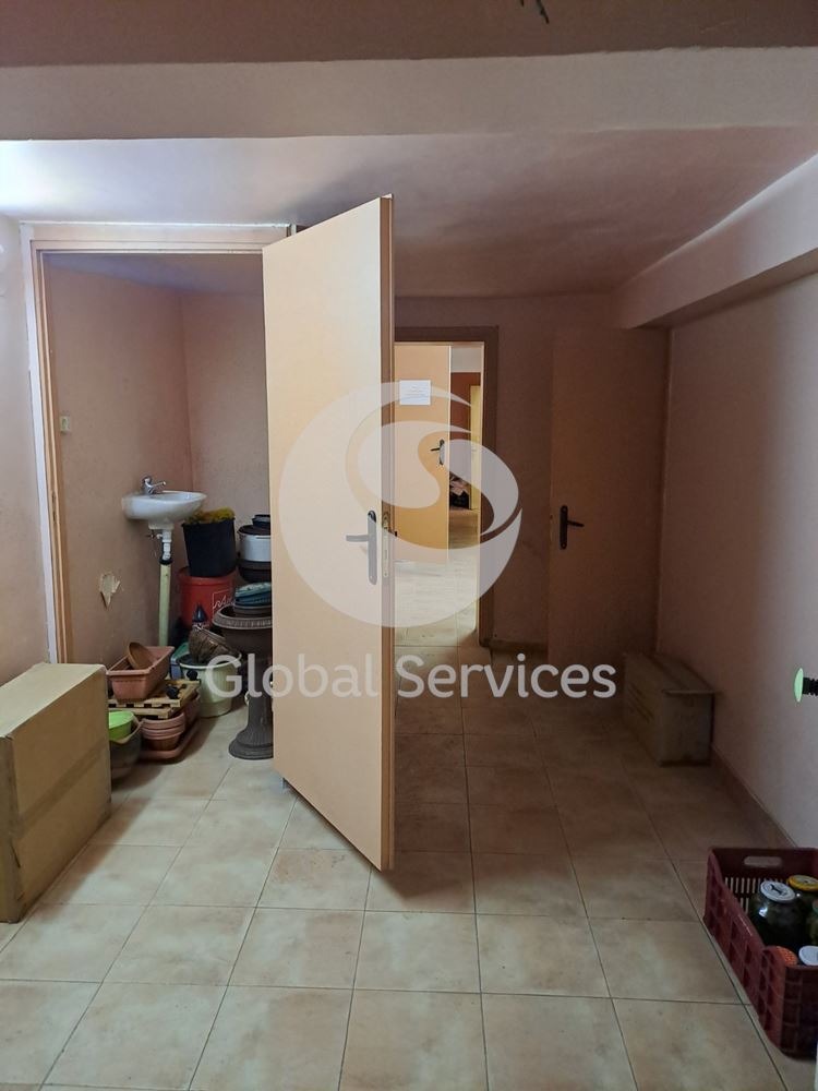 Продава ПРОМ. ПОМЕЩЕНИЕ | Imot.bg — изображение 4