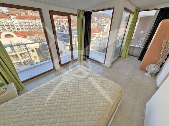 Продава  2-стаен област Бургас , гр. Свети Влас , 97 кв.м | 97394362