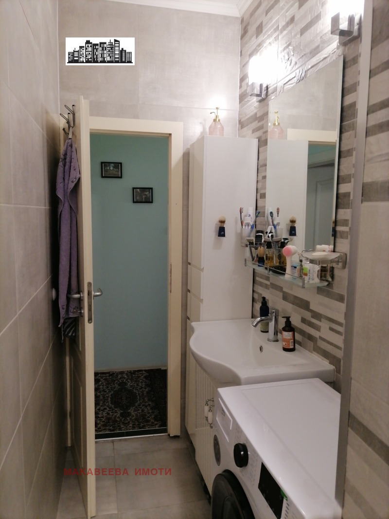 Продава  3-стаен град Пловдив , Тракия , 92 кв.м | 19092848 - изображение [12]