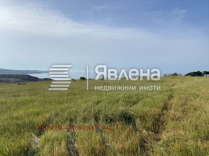 Продава ПАРЦЕЛ, с. Синеморец, област Бургас