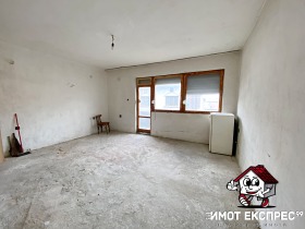 Продажба на етажи от къща в област Пловдив - изображение 19 