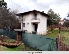 Maison Noevtsi, région Pernik 3