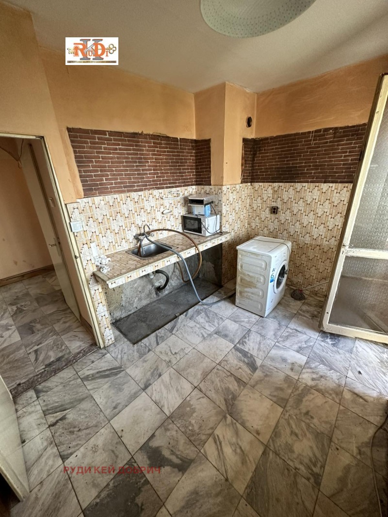 Продава 3-СТАЕН, гр. Добрич, Център, снимка 6 - Апартаменти - 52644834