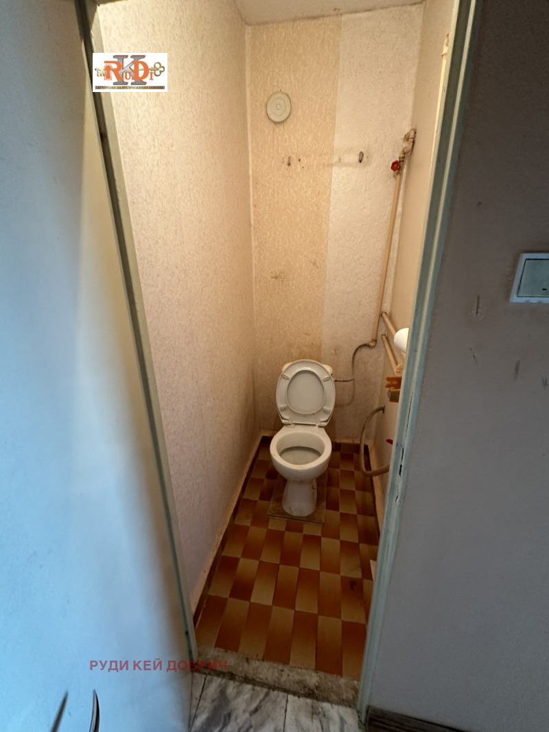 Продава 3-СТАЕН, гр. Добрич, Център, снимка 14 - Апартаменти - 52644834