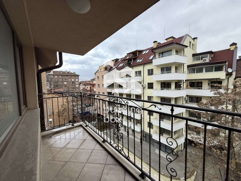 Продава 3-СТАЕН, гр. София, Център, снимка 10 - Апартаменти - 53468877