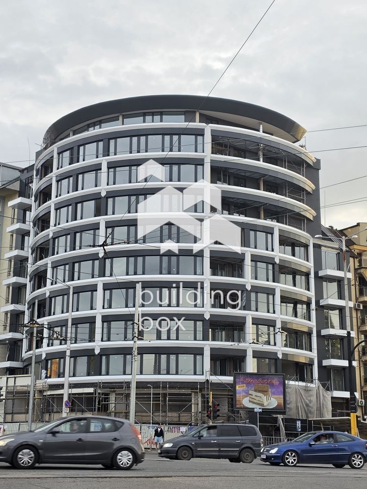 Продава 3-СТАЕН, гр. София, Център