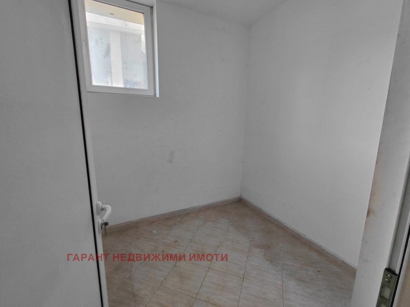 Продава МАГАЗИН, гр. Габрово, Център, снимка 2 - Магазини - 52635578