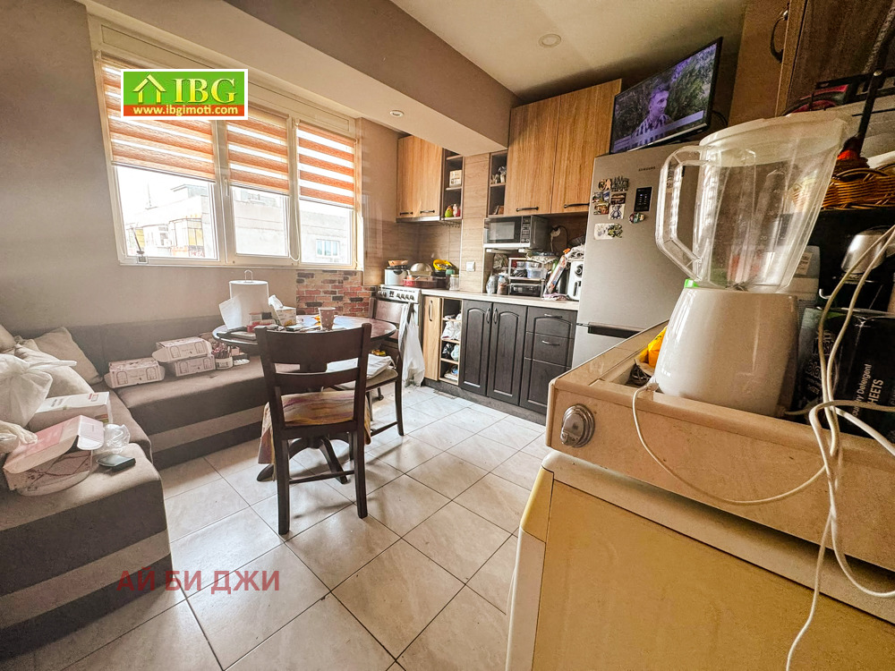 Продава 2-СТАЕН, гр. Русе, Родина 1, снимка 5 - Апартаменти - 55206200