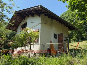 Vilă Glojene, regiunea Lovech