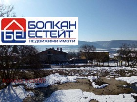Продажба на имоти в с. Леденик, област Велико Търново — страница 2 - изображение 16 