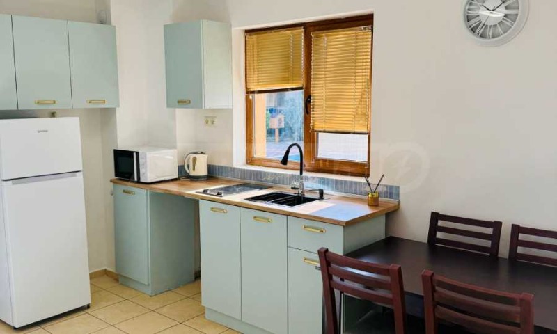 Продава 1-СТАЕН, гр. Бяла, област Варна, снимка 4 - Апартаменти - 52495619