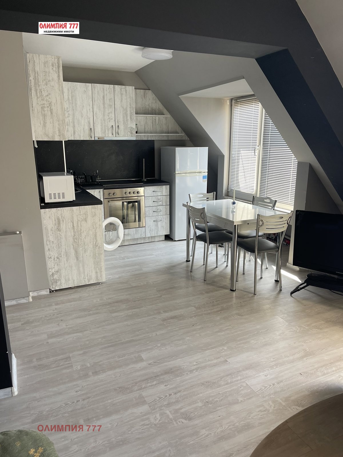 Продава 2-СТАЕН, гр. Плевен, Широк център, снимка 2 - Апартаменти - 46815385