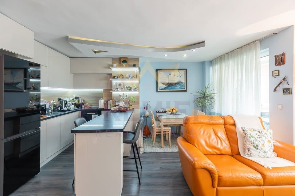 Продава 3-СТАЕН, гр. Варна, Чаталджа, снимка 3 - Апартаменти - 54200481