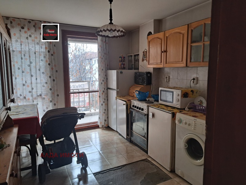 Продава  3-стаен град София , Център , 130 кв.м | 54749218 - изображение [3]