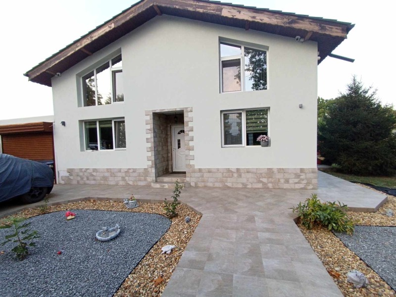 In vendita  Casa regione Dobrič , Stefanovo , 182 mq | 56556454