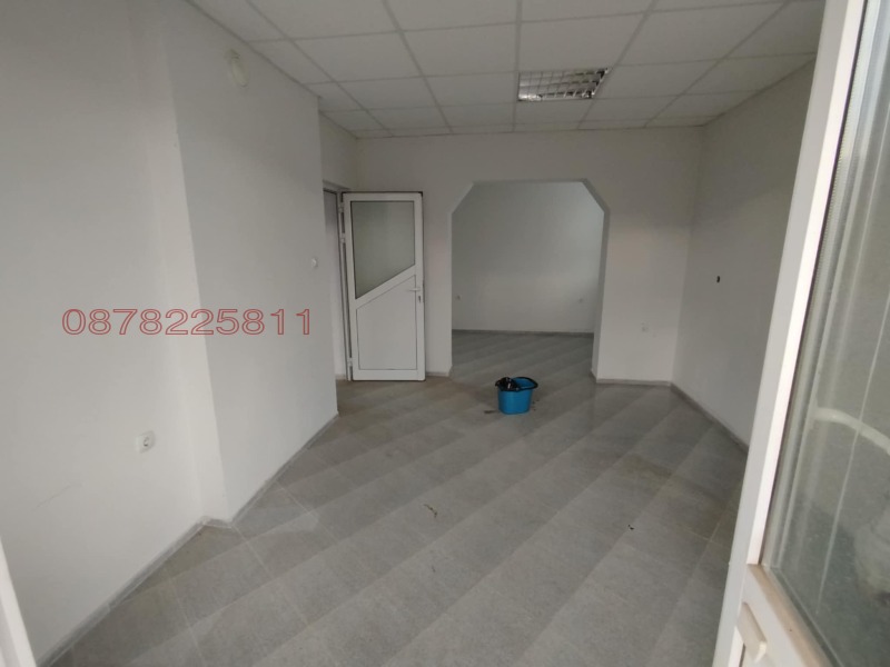 Продава КЪЩА, гр. Вършец, област Монтана, снимка 7 - Къщи - 52779951