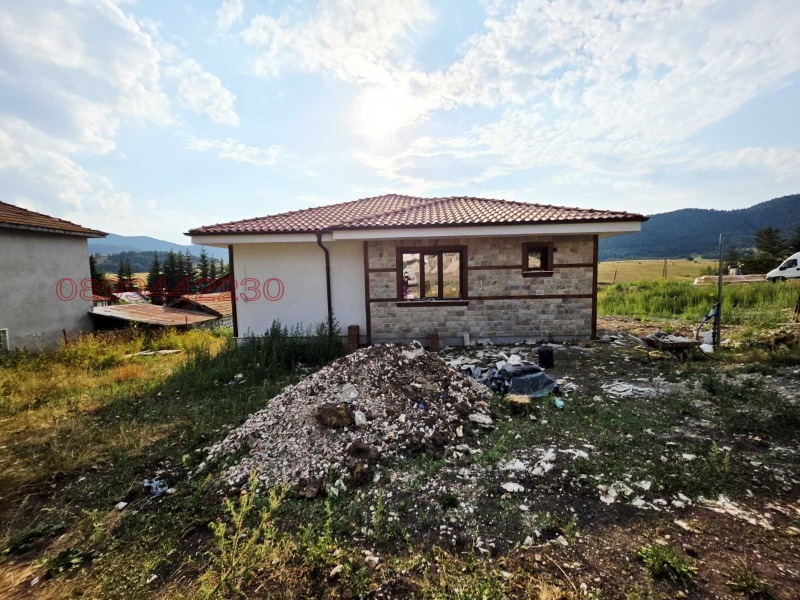 Продава КЪЩА, с. Равногор, област Пазарджик, снимка 3 - Къщи - 52783794