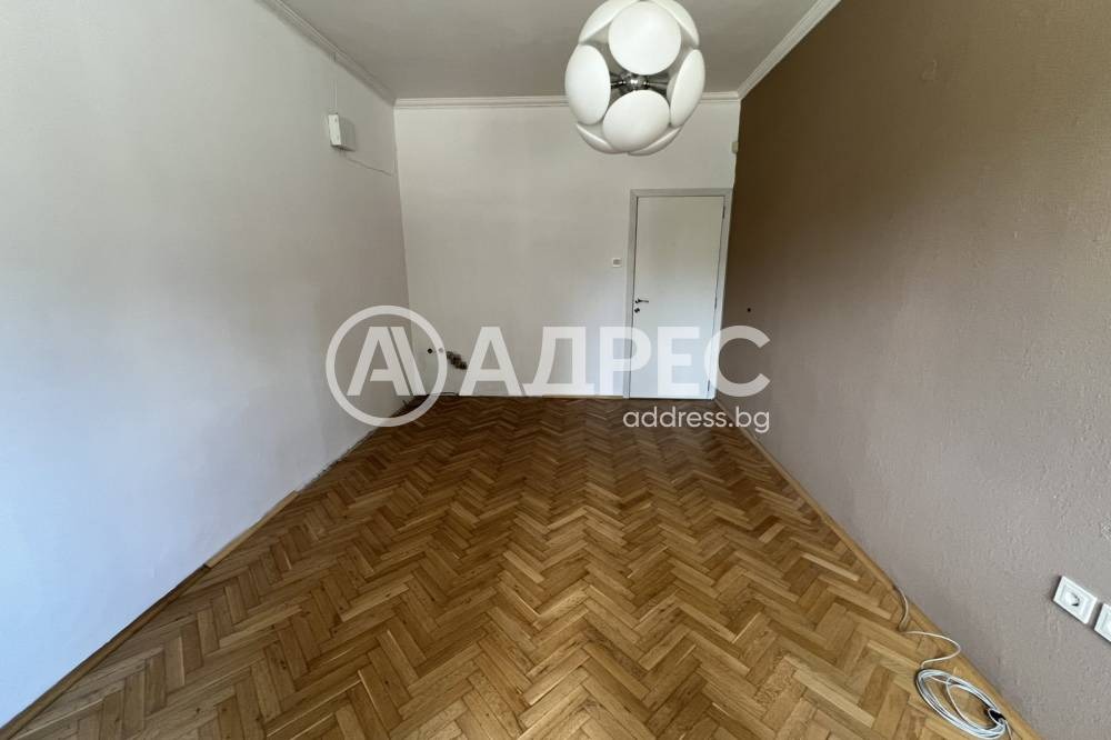 Продава 3-СТАЕН, гр. София, Център, снимка 13 - Апартаменти - 54039035