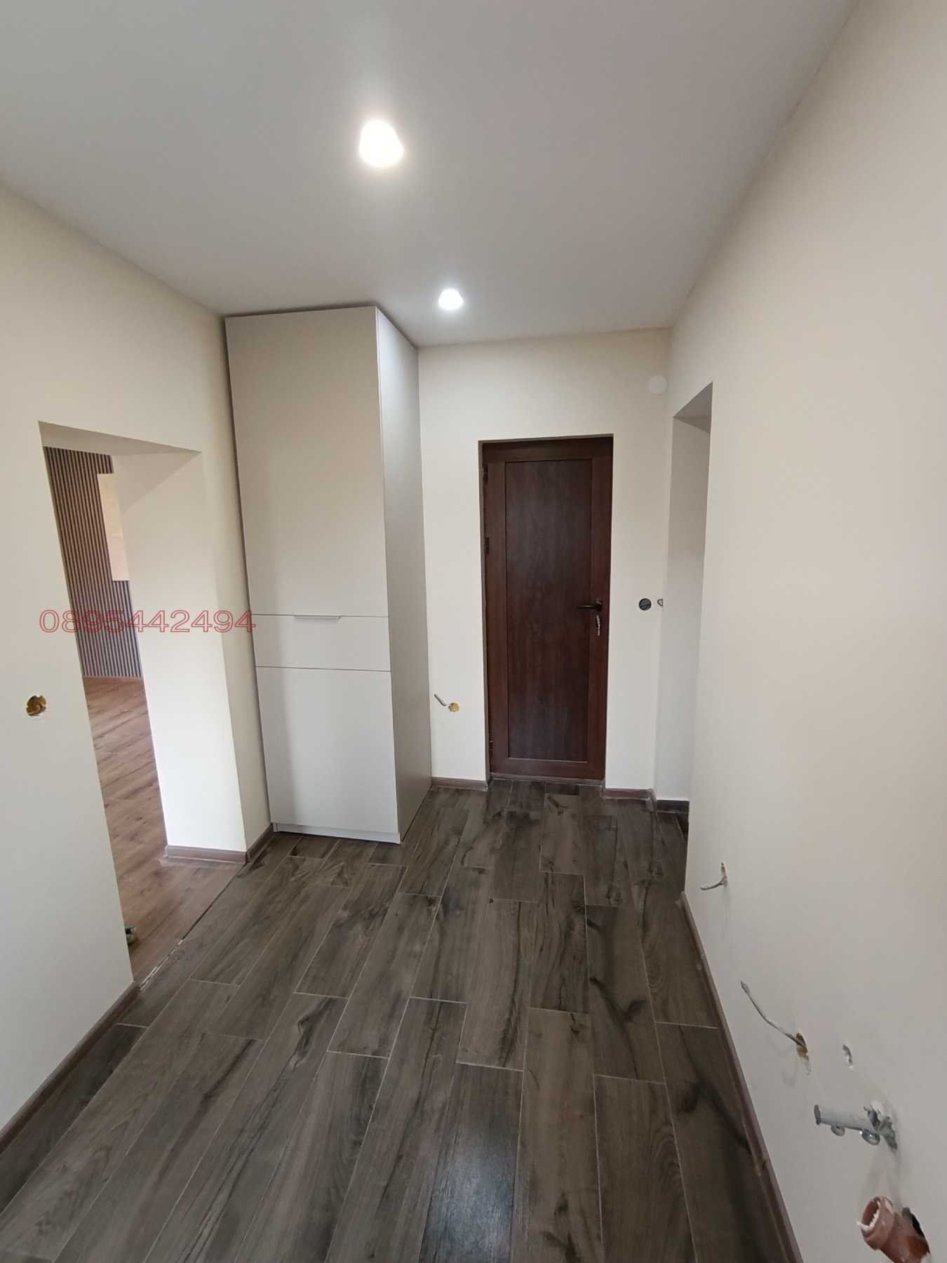 Продава КЪЩА, гр. София, гр. Банкя, снимка 3 - Къщи - 53979711