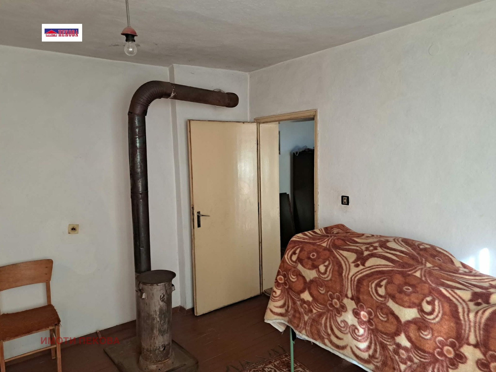 Продава КЪЩА, с. Винарово, област Видин, снимка 4 - Къщи - 56287726