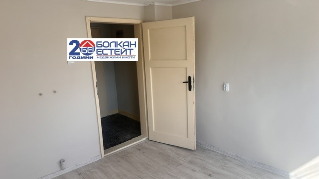 Продава 1-СТАЕН, гр. Велико Търново, Акация, снимка 4 - Апартаменти - 56220929