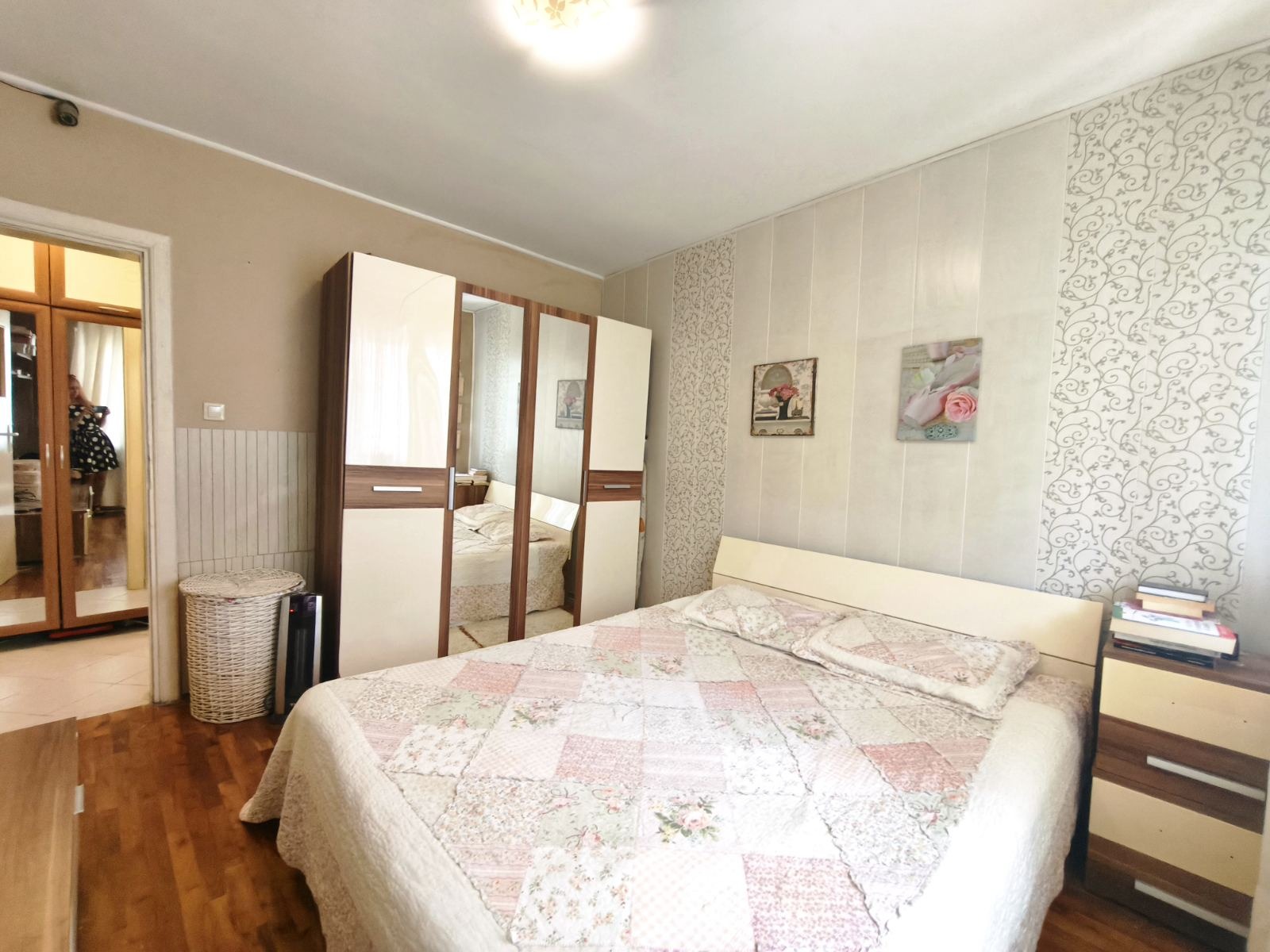 Продава 4-СТАЕН, гр. Варна, Погреби, снимка 8 - Апартаменти - 55735419