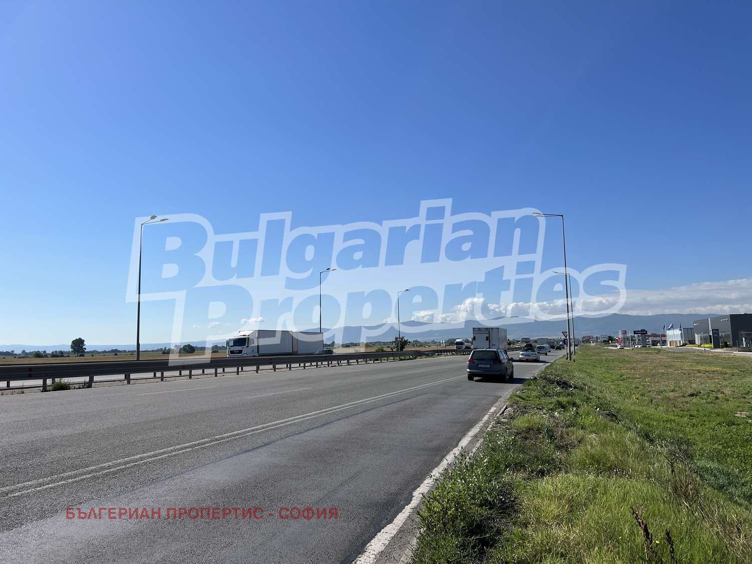 Продава ПАРЦЕЛ, гр. София, Враждебна, снимка 2 - Парцели - 50271710