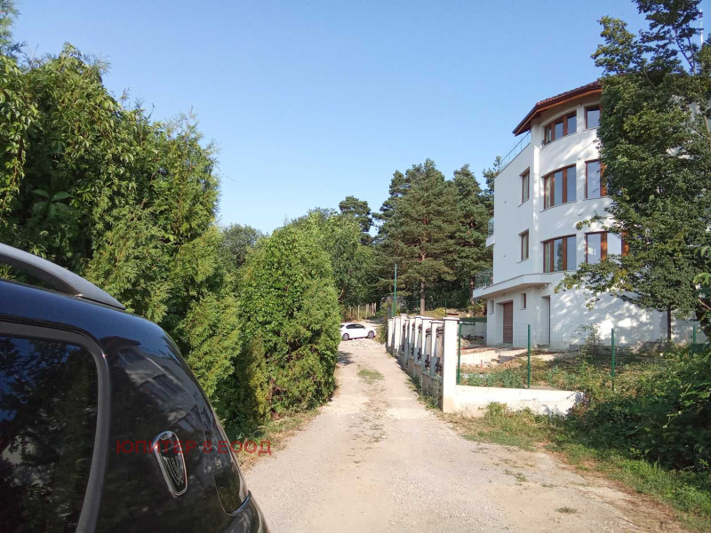 Продава ПАРЦЕЛ в град София, в.з.Килиите - 1090 кв.м / 285 000 € » 557 411.55 лв., ЮПИТЕР 8 ЕООД