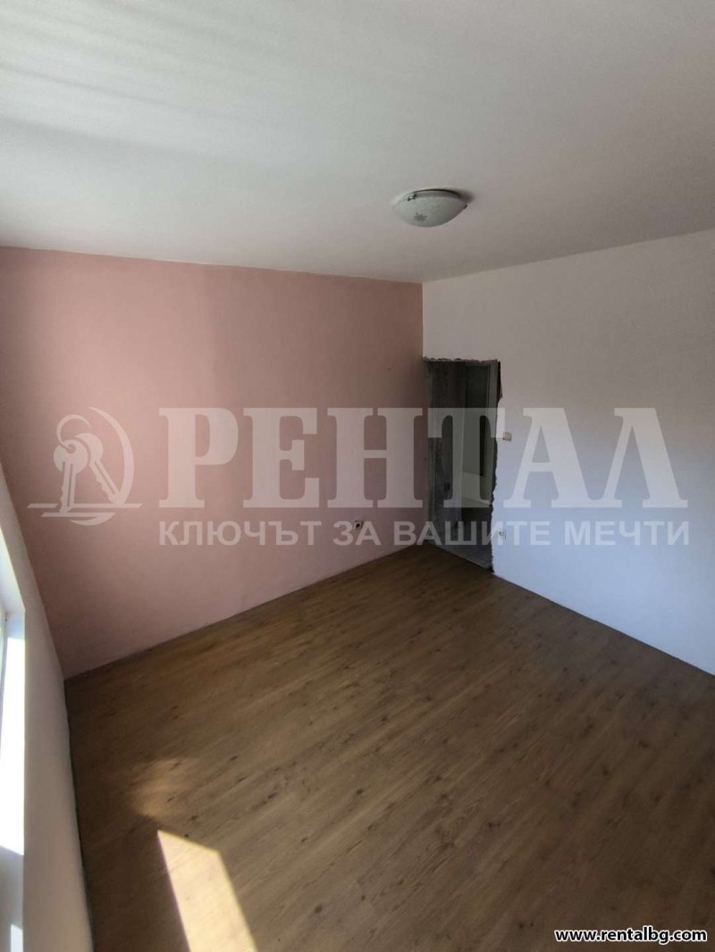 Продава 3-СТАЕН, гр. Пловдив, Кючук Париж, снимка 10 - Aпартаменти - 46546224