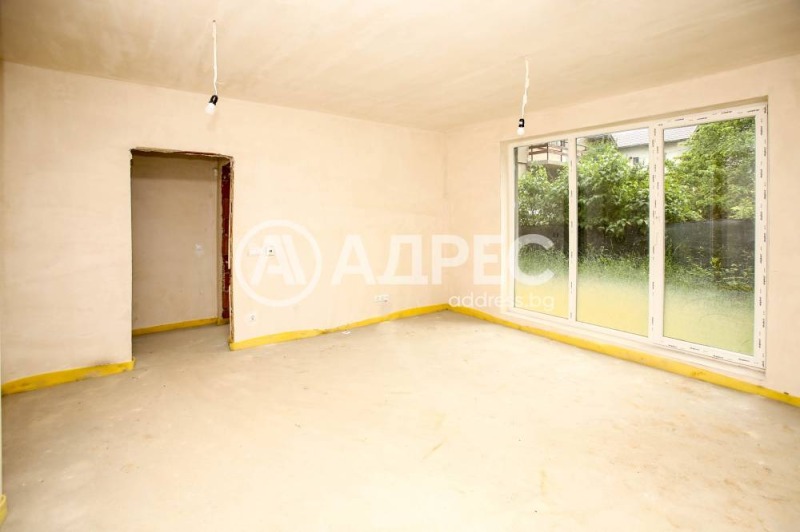 Na prodej  2 ložnice Sofia , Simeonovo , 153 m2 | 14233214 - obraz [2]