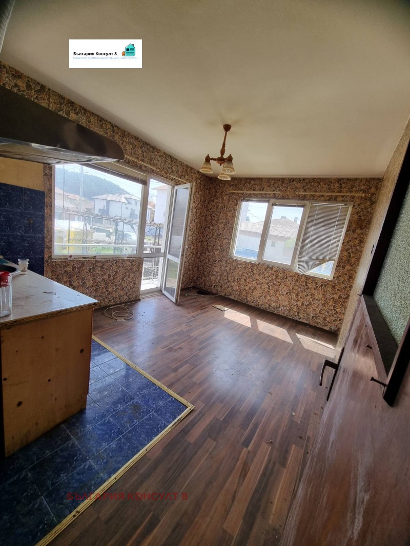 Продава  3-стаен, област София, гр. Сливница •  110 000 лв. • ID 21860826 — holmes.bg - [1] 