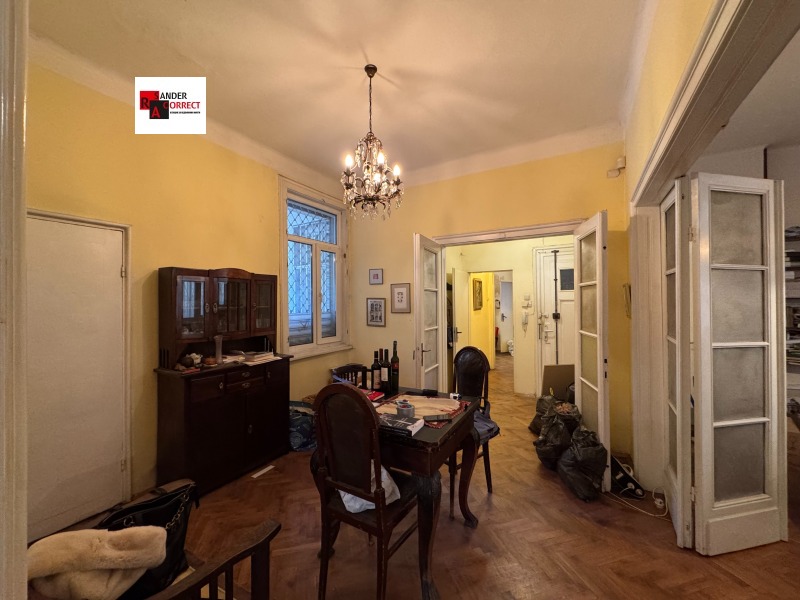 Продава  3 slaapkamers Sofia , Tsentar , 150 кв.м | 18127439 - изображение [2]