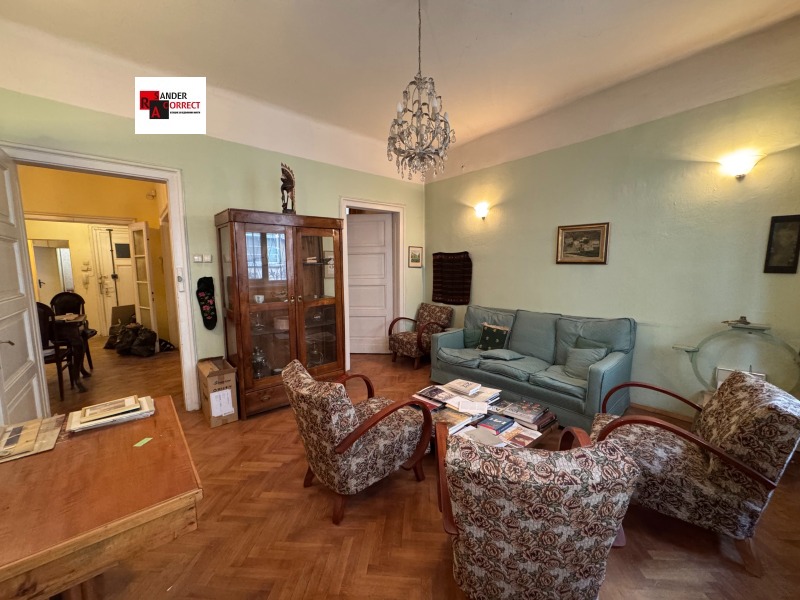 Продава  3 slaapkamers Sofia , Tsentar , 150 кв.м | 18127439 - изображение [8]