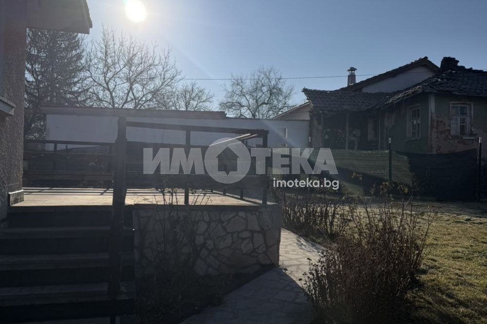Продава КЪЩА, с. Старо село, област Перник, снимка 7 - Къщи - 53768898