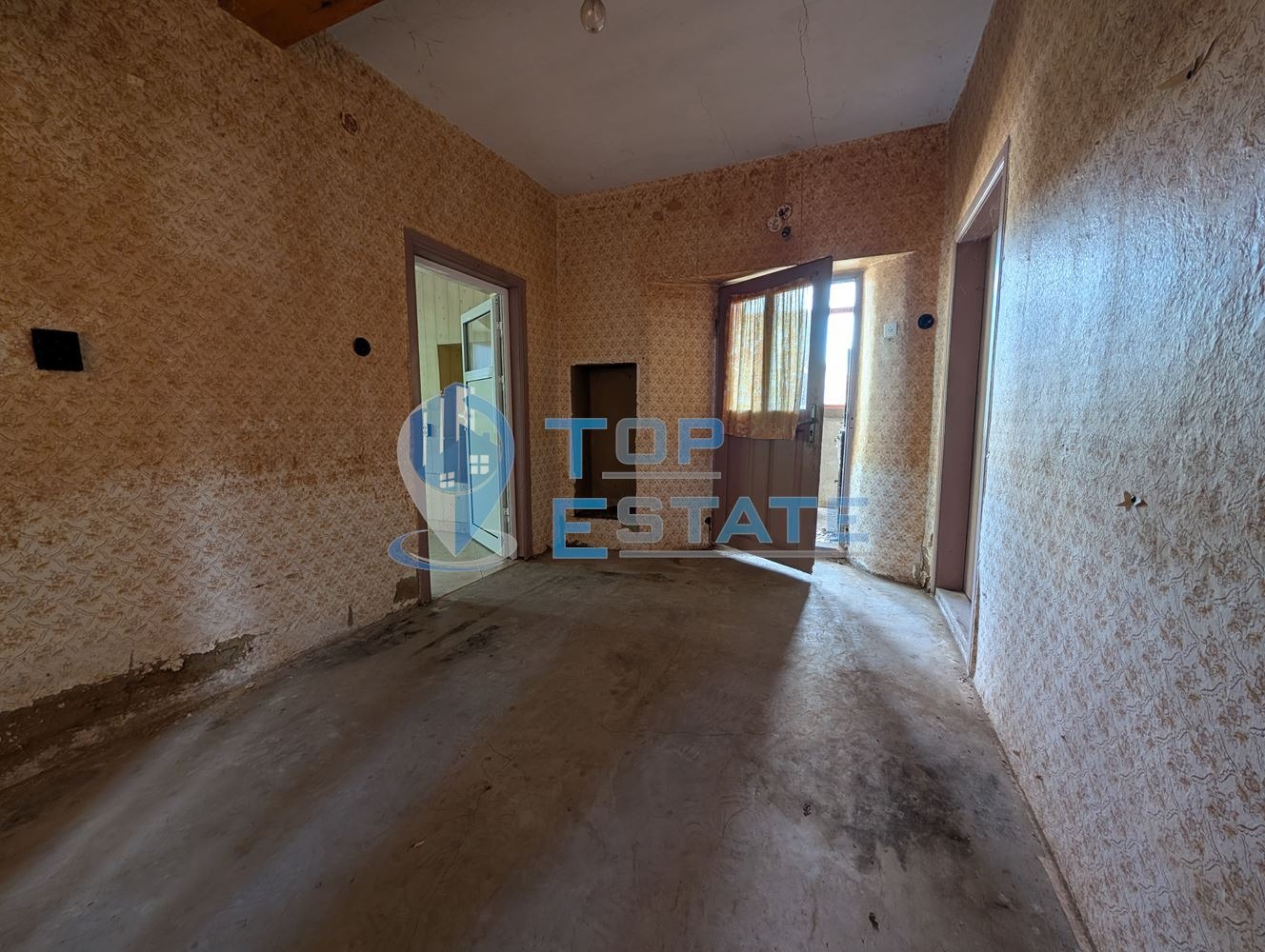 Продава КЪЩА, с. Драгомирово, област Велико Търново, снимка 5 - Къщи - 55498667