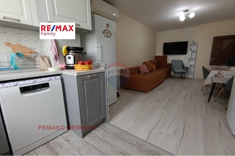 Продава 3-СТАЕН в град Варна, Трошево - 100 кв.м / 185 000 € » 361 828.55 лв., РЕМАКС ФЕМИЛИ