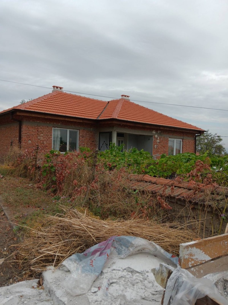 Продава КЪЩА в област Хасково, с. Мезек - 110 кв.м / 149 000 € » 291 418.67 лв., НИКСТРОЙ 97