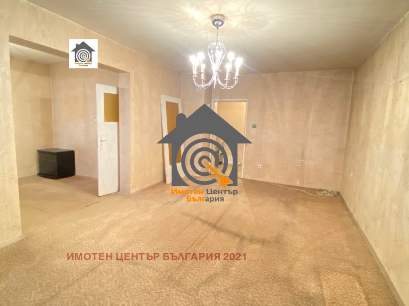 Продава 3-СТАЕН, гр. София, Зона Б-19, снимка 2 - Апартаменти - 52693211