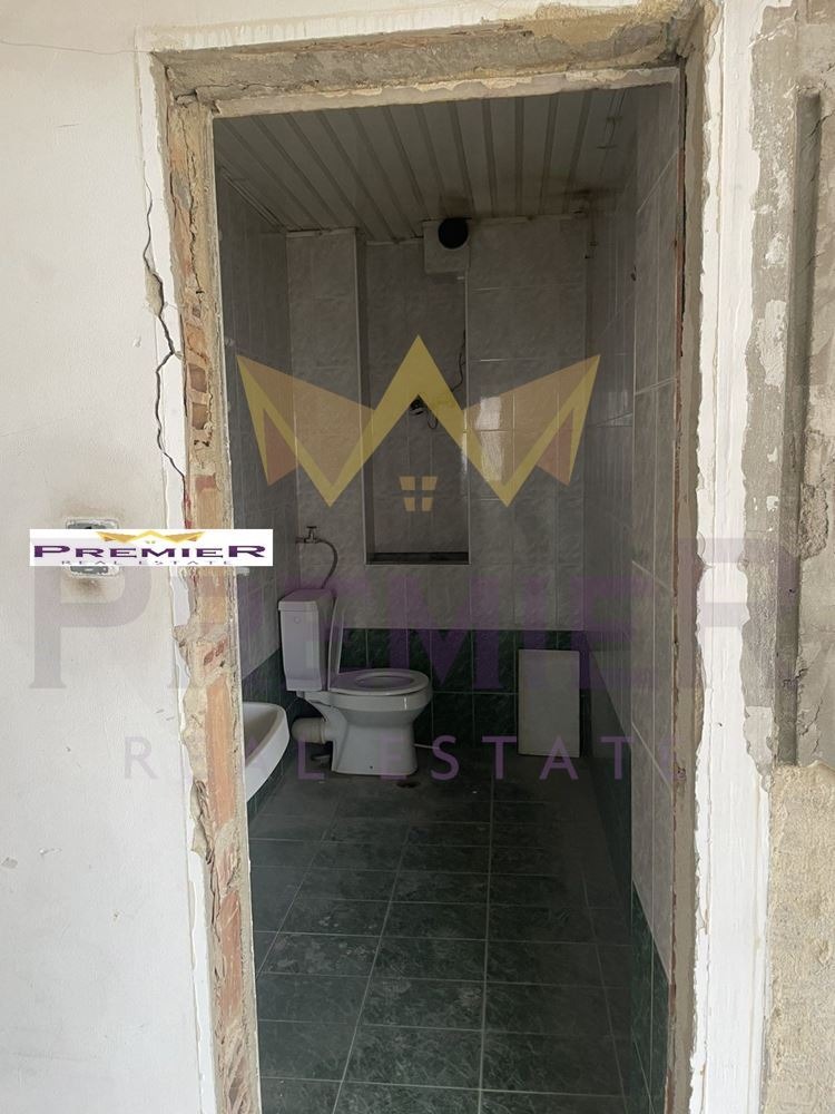 Продава МНОГОСТАЕН, гр. Варна, Бриз, снимка 16 - Апартаменти - 54134006