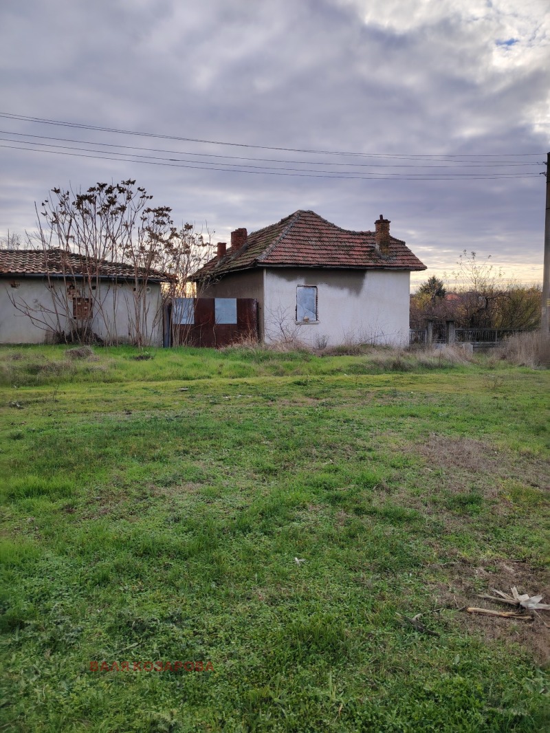Продава КЪЩА, с. Вълчитрън, област Плевен, снимка 5 - Къщи - 52648560