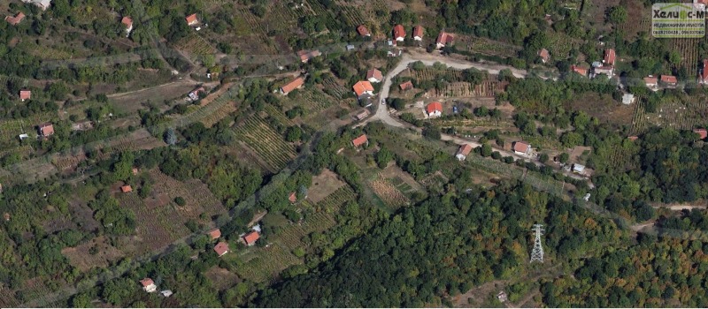 Eladó  Cselekmény Montana , Parta 1 , 1180 négyzetméter | 10895996