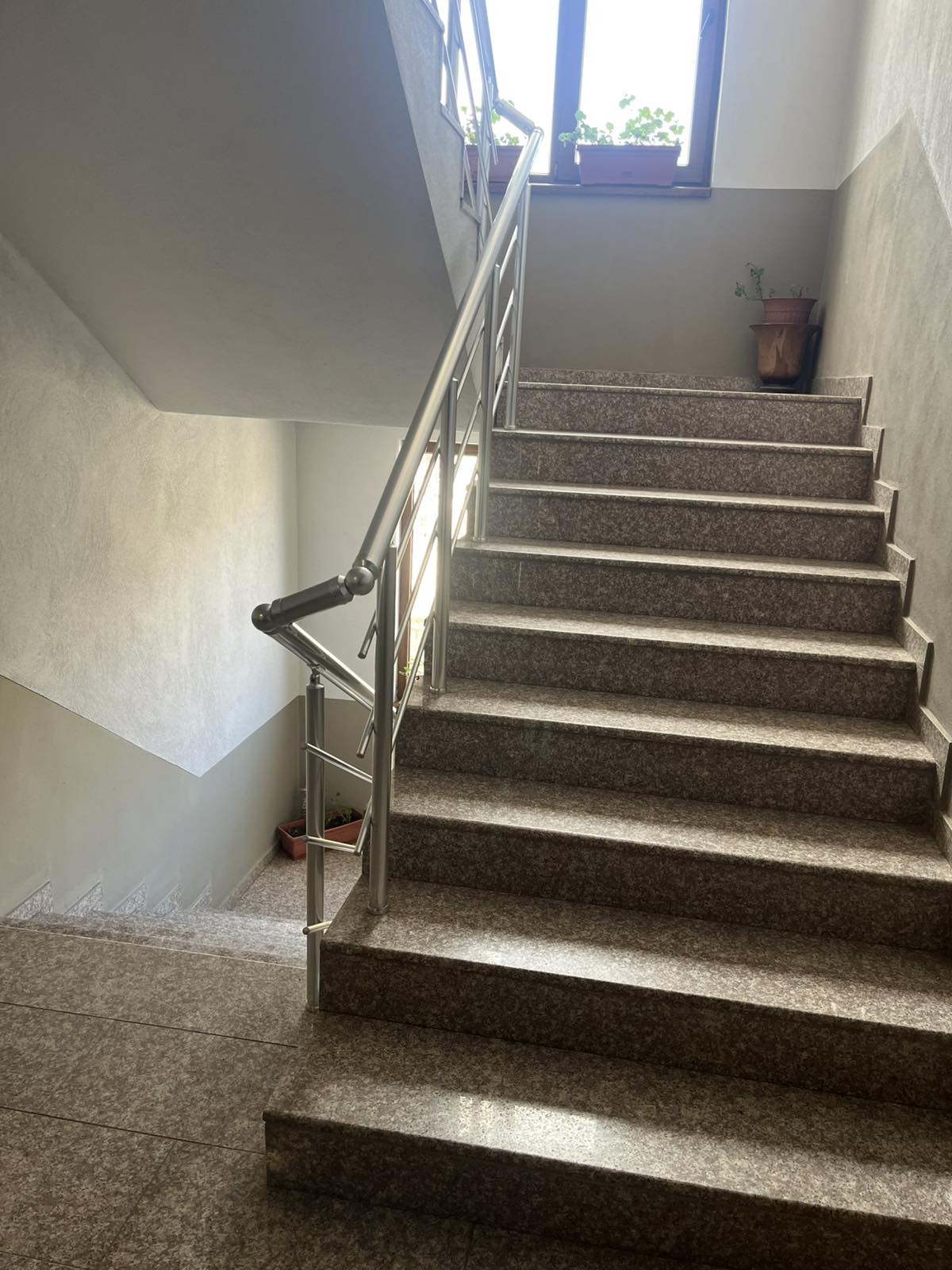Продава 3-СТАЕН, гр. Казанлък, област Стара Загора, снимка 14 - Апартаменти - 54201183